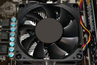 Electromechanical fans and heatsinks