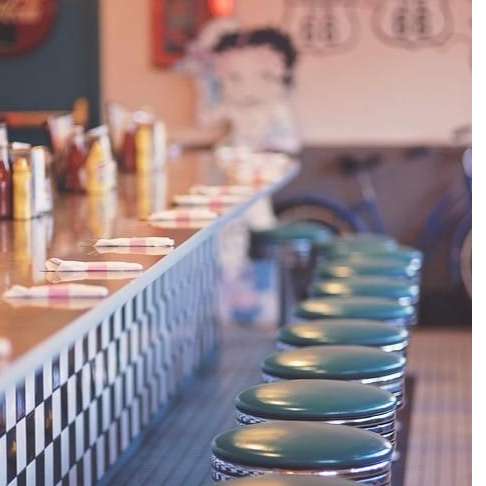 T's Diner / Ice Cream Shop