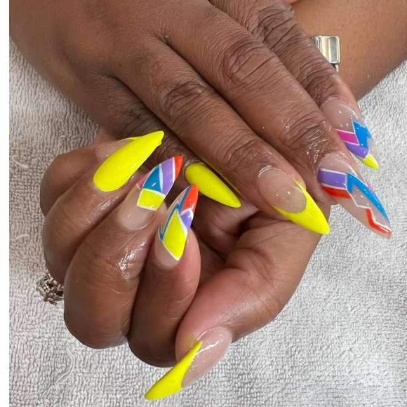 Vivian Nail Spa