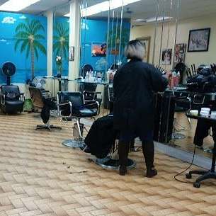 Paradise Barbers & Hair Salon