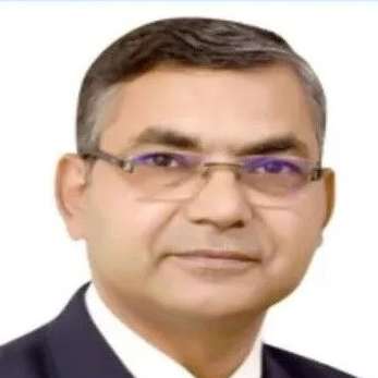 Dr. Prof Pawanindra Lal: Laparoscopic Surgeon in Delhi NCR | Robotic, Gallbladder, Hernia, Best Bariatric Surgeon in Delhi