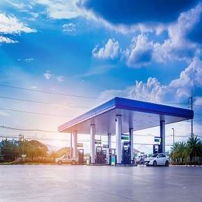 Palm Plaza Chevron